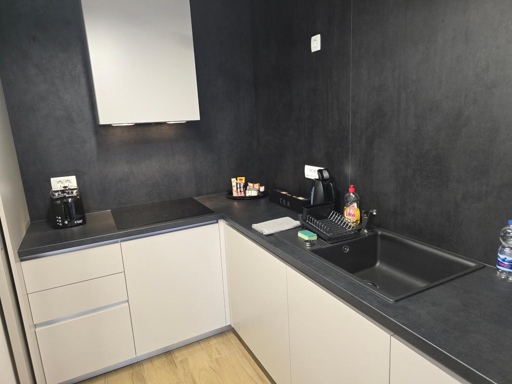 Fisbah Ii 2 Self Check-in, Free Private Parking Apartman Osijek